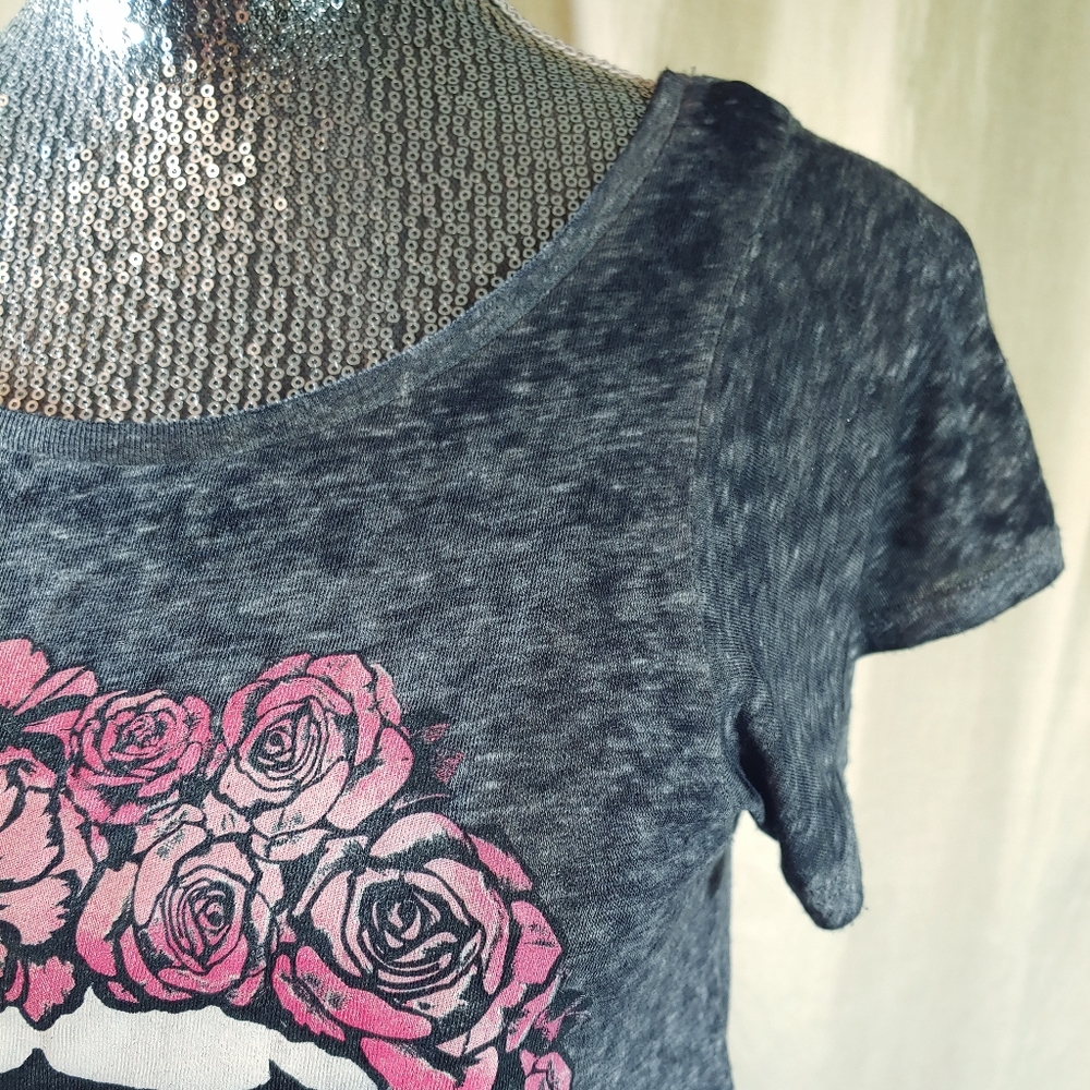 😘Free State gray distressed crop top - Picture 6 of 9
